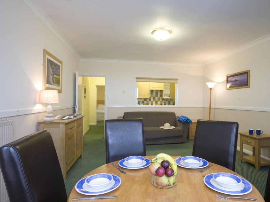 Tlh Victoria - Tlh Leisure, Entertainment And Hotel Torquay