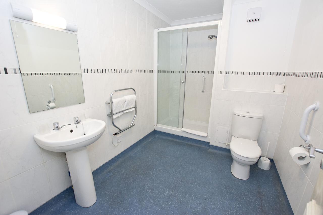 Tlh Victoria - Tlh Leisure, Entertainment And 3* Torquay