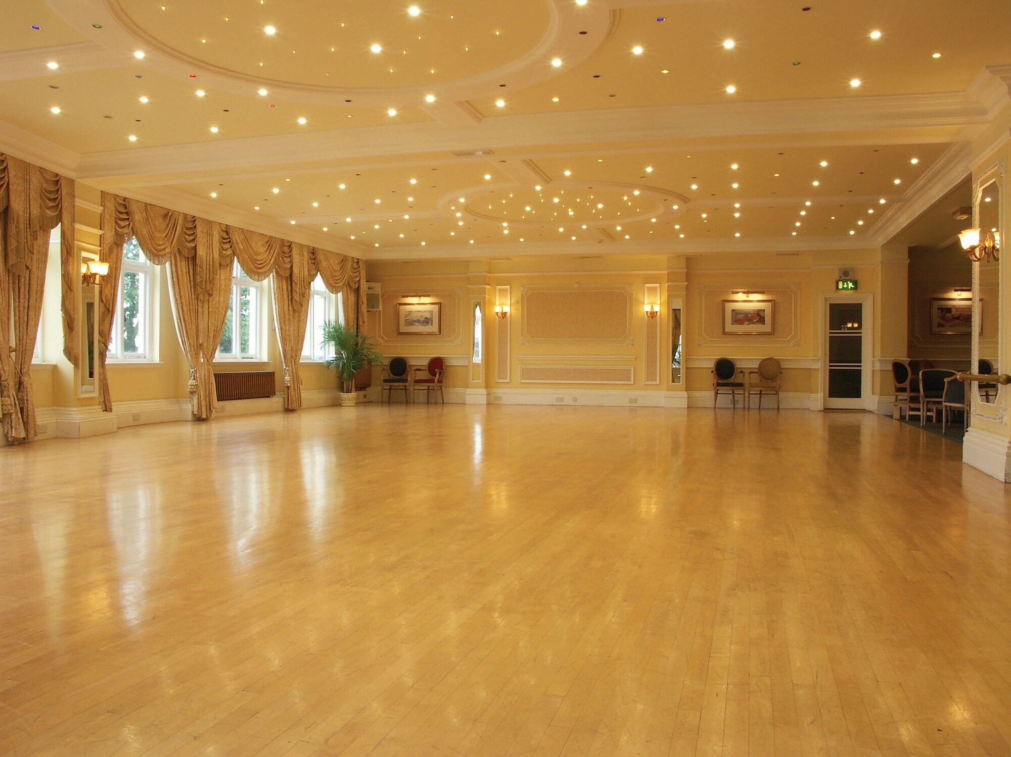 Hotel Tlh Victoria - Tlh Leisure, Entertainment And