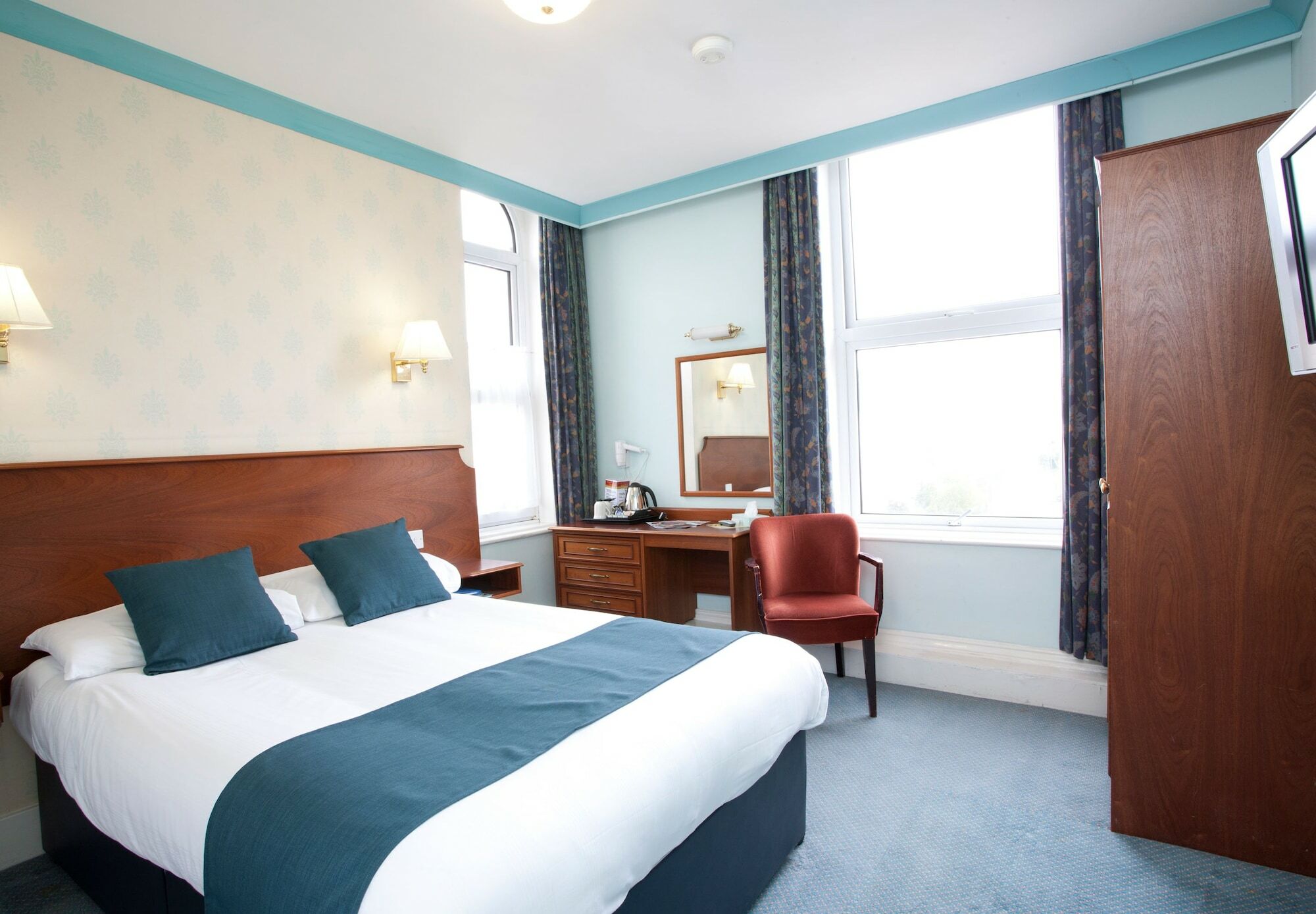 Tlh Victoria - Tlh Leisure, Entertainment And Hotel Torquay